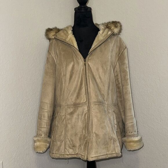 Big Chill Women’s Jacket 1X Tan Faux Fur Hooded Full Zip Fur Lined Plus Size - Picture 1 of 8